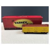 Fruit Growers Express refer rail car Varney HO t