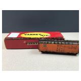 AT SF box rail car Varney HO train car