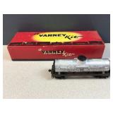 Sinclair tank car Varney HO train car