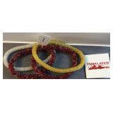 Himalayan set of 4 beaded bracelets white, red,