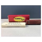 Santa Fe ATSF Varney HO train car