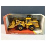 John Deere 744H wheel loader