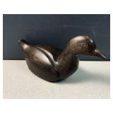 wood carved duck - unmakred
