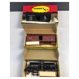 (3) HO guage model railroad cars