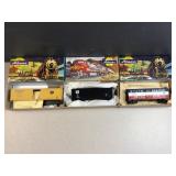 (3) HO guage model railroad cars
