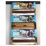 (3) HO guage model railroad cars
