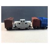 (4) HO Gauge  train cars