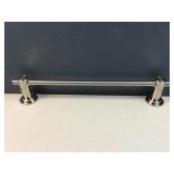towel bar