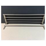 towel bar