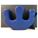 cushioned leg spacer