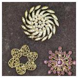 3 Vintage Gold Tone Rhinestones Faux Pearl Pin Bro