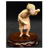 Antique Japanese Okimono of Woman