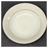 Retired International Juliet 9" Round Vegetable Bo