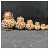 Wood Russian Matryoshka Nesting Dolls Six Piece Ha