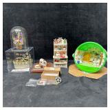 Lot of Miniature Dioramas and Mini Accessories Bea