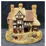 Three Feathers By Lilliput Lane Miniature Made In