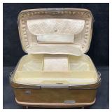 Vintage American Tourister Vanity Case