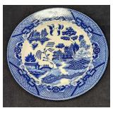 Vintage Japan Blue Willow Porcelain 9" Plate
