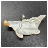 Hand-Carved Blister Pearl Pendant - Fish Eating