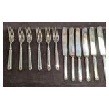 Vintage WM Rogers Silver Plated Butter Knives & Fo