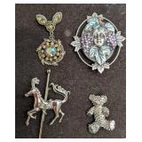 Vintage Silver Tone Unsigned Grape Vine Teddy Bear