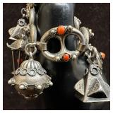 Coral Cabochons Mariner Oval Style Floral Motif Ch