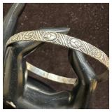 Beau Sterling Silver Etched Floral Design Bangle B