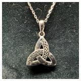 Solvar Celtic Triquetra Pendant Trinity Knot Sterl