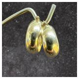 14K Gold Teardrop Chunky Hoop Earrings M85