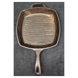 Vintage Lodge Cast Iron Skillet 10" Square Grill P