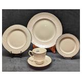 Lenox China Opal Innocence 5 Piece Place Setting E