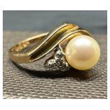 10k Gold Pearl & Diamond Ring
