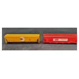 HO Scale Dupoint Alathon & Cargill Hoppers