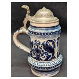 Vintage Ceramic Ein Guter Trunk Macht Alte Jung St