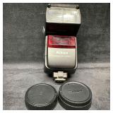 Nikon Speedlight SB-600 Shoe Mount Flash with Bag