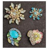 Vintage AB Crystal Rhinestone Flower Brooch Pin Lo