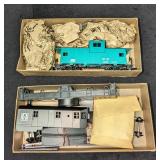 Athearn HO Scale 200-Ton Crane Kit & Vision Caboos