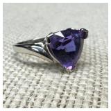 14k White Gold 2.5 Ct Amethyst Ring