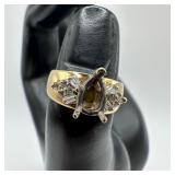 14K Gold Semi-Mount Ring for 1.5ct Pear-Cut Diamon