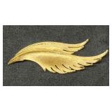 Vintage Crown Trifari Gold Tone Feather Brooch