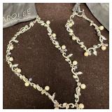 Carolee Silver Plated Floral Faux Pearl Design Nec