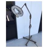 Vintage Portable Magnifying UL G Lamp