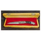 Damascus Steel Black Horn Handle Knife Retired B