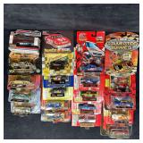 Collector Stock Cars Racing Champions 1:64 Scale D