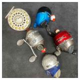 Fishing Reels Lot Zebco and Okuma SLV 56