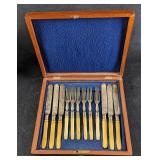 Antique Electroplated Fish Set Fork & Knives W