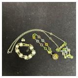 Costume Jewelry Set Necklace Bracelet Earrings R67