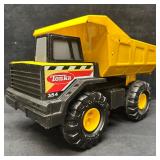 Tonka No. 354 Dump Truck Toy Yellow and Black
