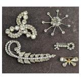 Vintage Unsigned Key Butterfly Sparkling Rhineston