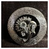 14K White Gold Brooch with Floral Bouquet Motif Ro
